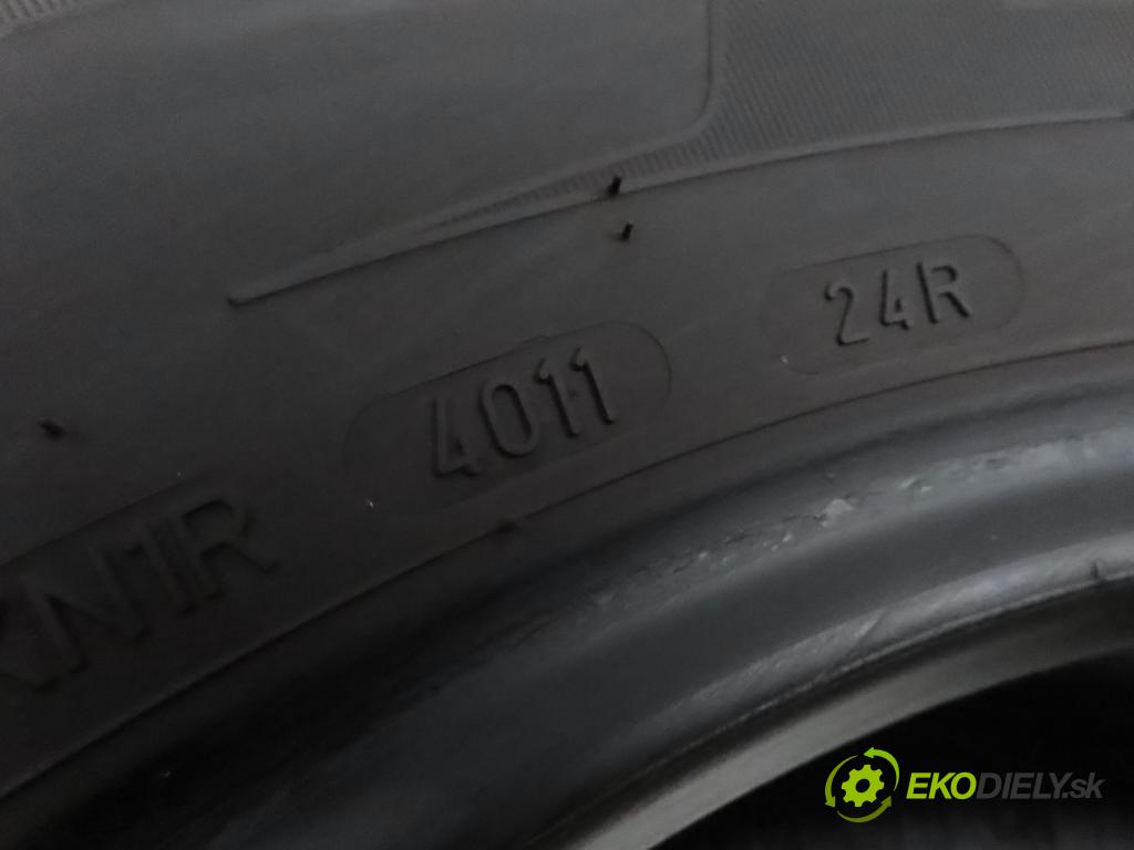    2011    PNEUMATIKY: / PNEUMATIKY: ZIMA 