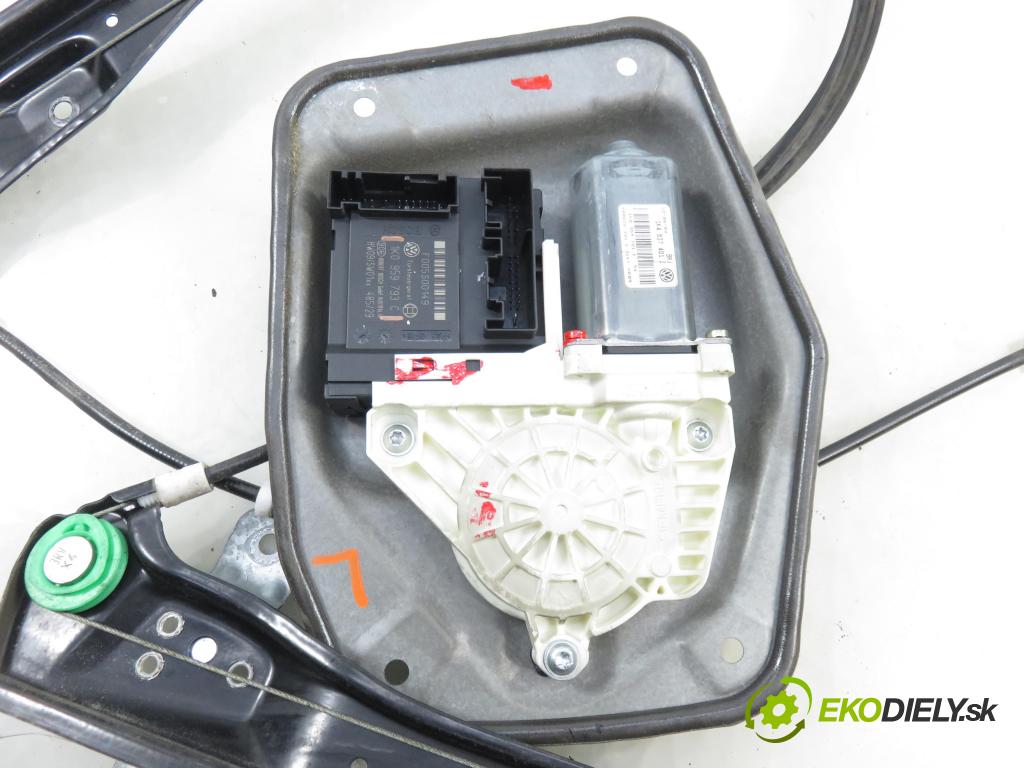 VW GOLF V (1K1) HB 2005 66,00 1.9 TDI PD 90 - BRU 1896,00 Mechanizmus okien 1K0959793C