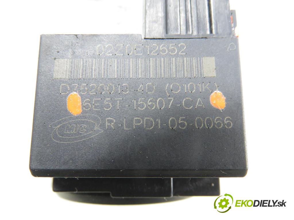 FORD S-MAX (WA6) MINIVAN 2012 118,00 1.6 EcoBoost - JTWA 1596,00 spinačka 3M513F880AE ; 6E5T15607CA (Spínacia skrinka)