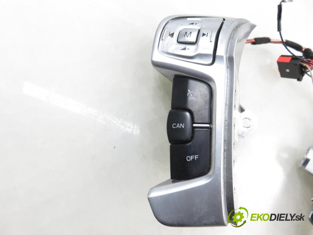 FORD S-MAX (WA6) MINIVAN 2012 118,00 1.6 EcoBoost - JTWA 1596,00 Ovládač rádia 6M2T14K147CH ; 6M2T14K147DG