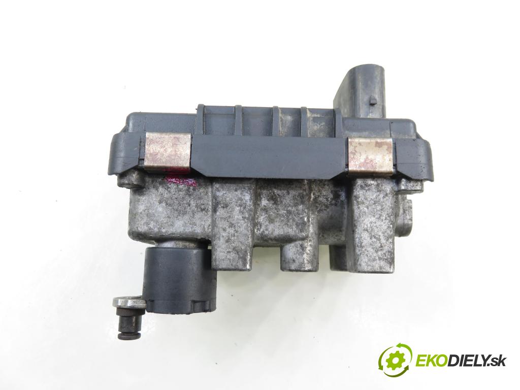 FORD GALAXY (WA6) MINIVAN 2006 92,00 1.8 TDCi - QYWA 1753,00 Nastavovač turba 6NW008412 ; 712120 (Motorček ostatné)