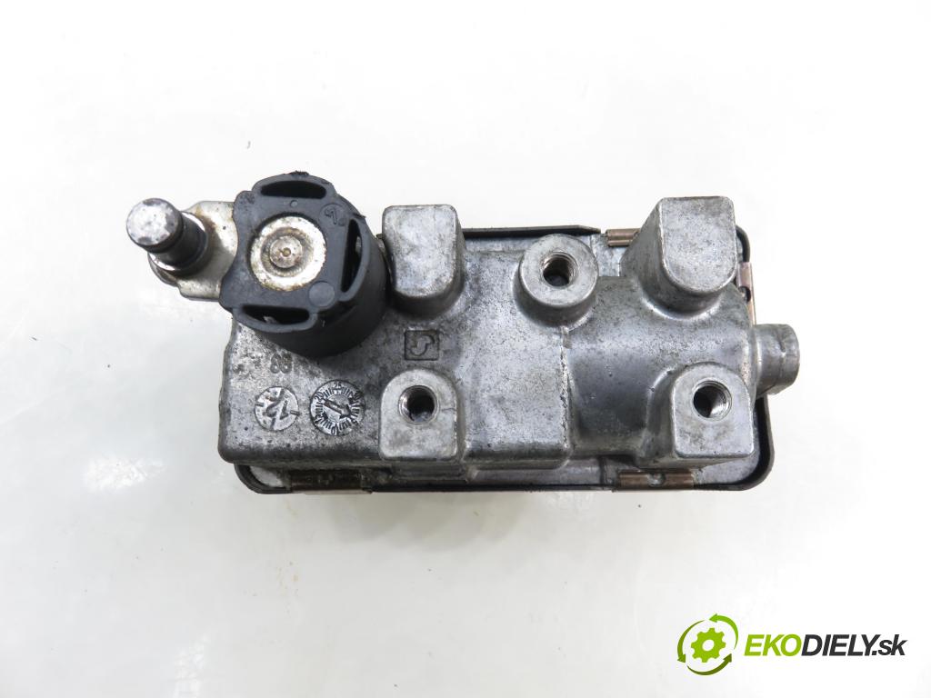 FORD GALAXY (WA6) MINIVAN 2006 92,00 1.8 TDCi - QYWA 1753,00 Nastavovač turba 6NW008412 ; 712120 (Motorček ostatné)