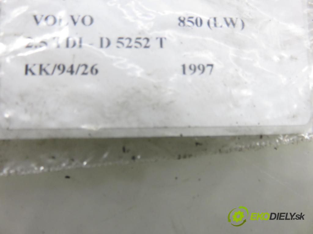 VOLVO 850 Kombi (LW) KOMBI 1997 103,00 2.5 TDI - D 5252 T 2461,00 Pumpa vstrekovacia 074130110M ; 0460415990 (Vstrekovacie čerpadlo)