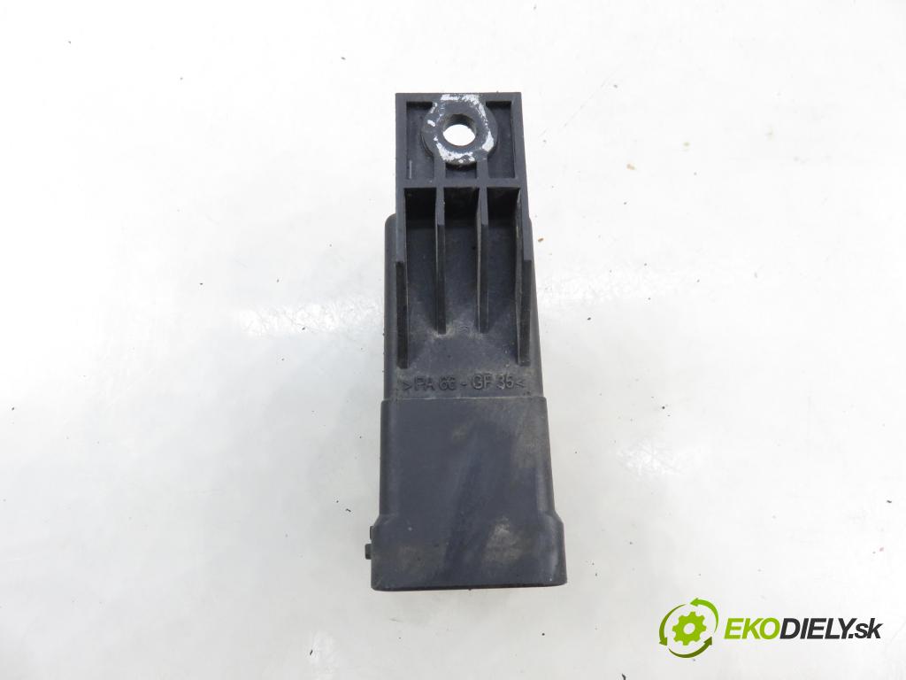 CITROEN JUMPER Skrzynia FURGON 2008 88,00 2.2 HDi 120 - 4HU (P22DTE) 2198,00 RELÉ: JÚN: 0281003039