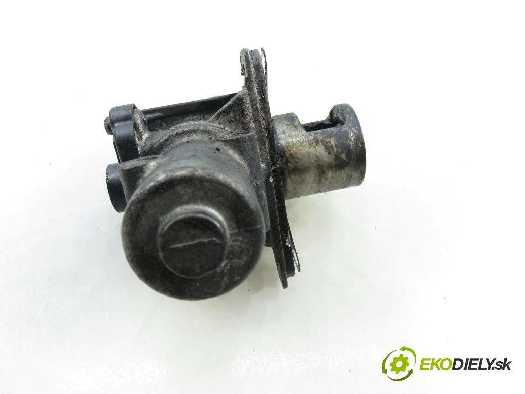 RENAULT SCENIC II (JM0/1_) MINIVAN 2004 63,00 1.5 dCi (JM1F) - K9K 724 1461,00 VENTIL EGR 70036801 ; 8200282949 ; 8200452876