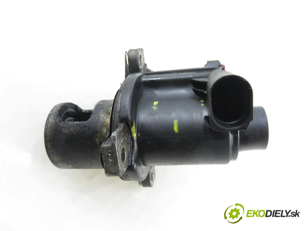 RENAULT SCENIC II (JM0/1_) MINIVAN 2004 63,00 1.5 dCi (JM1F) - K9K 724 1461,00 VENTIL EGR 70036801 ; 8200282949 ; 8200452876