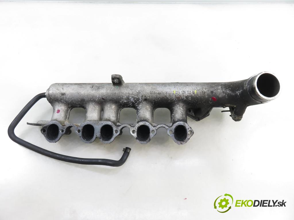 VOLVO 850 Kombi (LW) KOMBI 1997 103,00 2.5 TDI - D 5252 T 2461,00 Potrubie 074129713Q