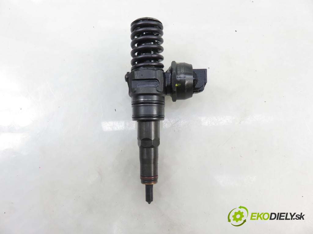 VW TRANSPORTER V Skrzynia (7HA, 7HH, 7EA, 7EH) FURGON 2005 77,00 1.9 TDI PD 105 - AXB 1896,00 Vstrekovač 038130073AG ; 0414720215 (Vstrekovač paliva)