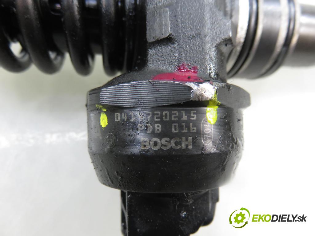 VW TRANSPORTER V Skrzynia (7HA, 7HH, 7EA, 7EH) FURGON 2005 77,00 1.9 TDI PD 105 - AXB 1896,00 Vstrekovač 038130073AG ; 0414720215 (Vstrekovač paliva)