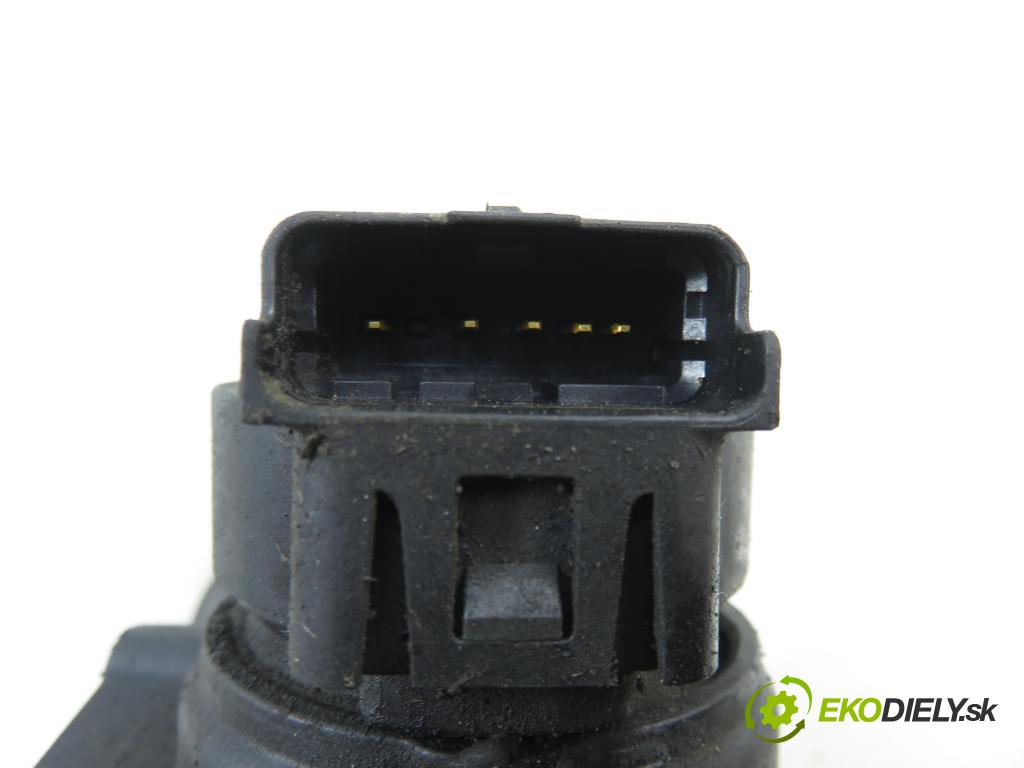 CITROEN BERLINGO FIRST Skrzynia (M_) FURGON 2007 55,00 1.6 HDI 75 (MB9HW) - 9HW (DV6BTED4) 1560,00 škrtíci klapka 25365223 ; 25365222 (Škrticí klapka)