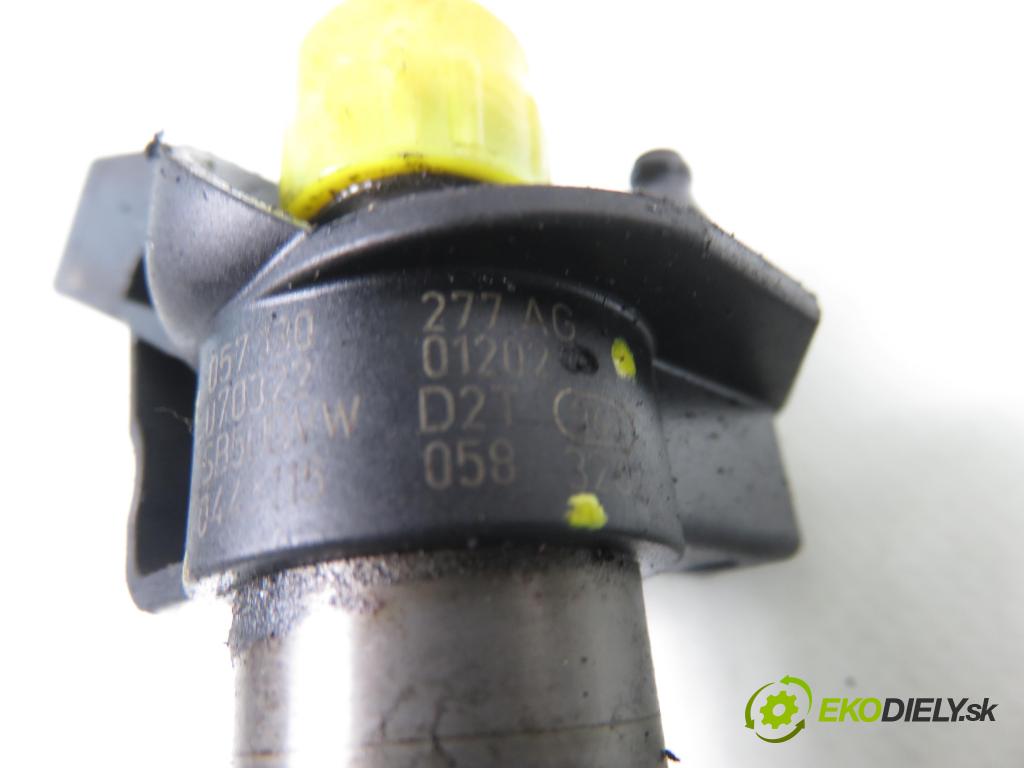 AUDI A5 (8T3) COUPE 2007 176,00 3.0 TDI quattro - CAPA 2967,00 vstrekovač 057130277AG ; 0445115058 (Vstrekovač paliva)