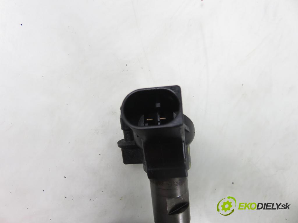 AUDI A5 (8T3) COUPE 2007 176,00 3.0 TDI quattro - CAPA 2967,00 vstrekovač 057130277AG ; 0445115058 (Vstrekovač paliva)