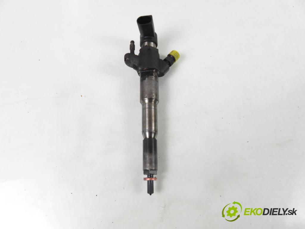 RENAULT MASTER III Platforma / podwozie (EV, HV, UV) KABINA/PLATFORMA 2016 120,00 2.3 dCi 165 FWD - M9T 702 2298,00 vstrekovač 166000372R ; HMLGT5164R (Vstrekovač paliva)