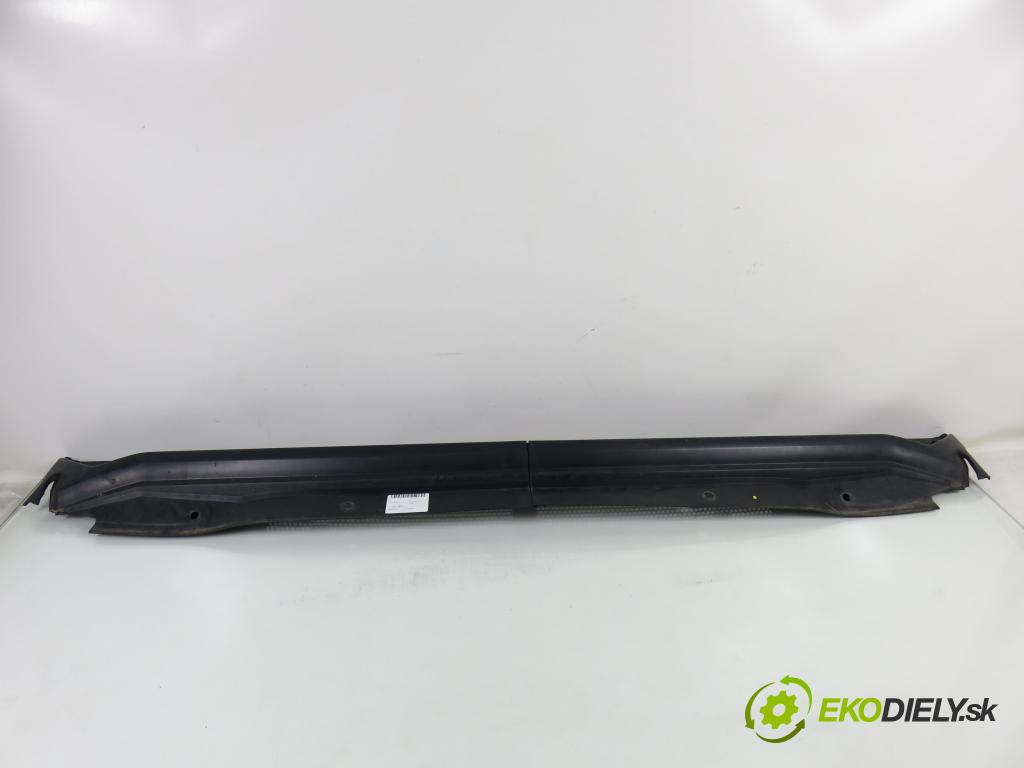 CITROEN C4 Picasso I (UD_) MINIVAN 2010 80,00 1.6 HDi 16V 109 - 9HZ 1560,00 Torpédo, plast pod čelné okno 9687793577 ; 9687792077 (Torpédo (plast pod čelným sklom))