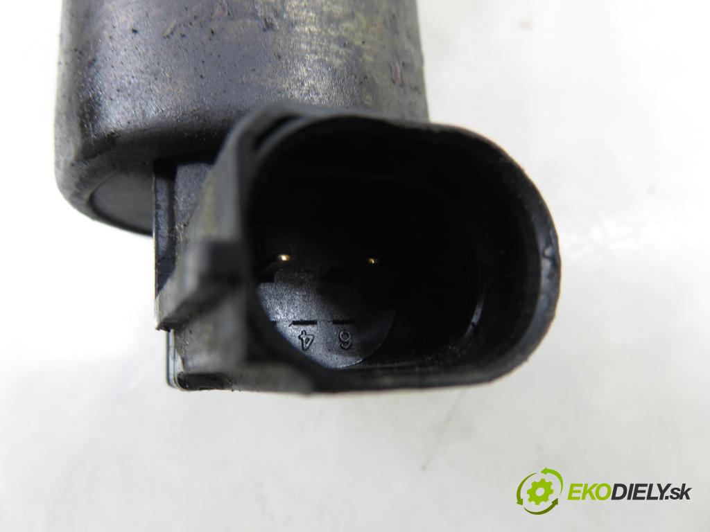 RENAULT SCENIC I (JA0/1_) MINIVAN 2003 75,00 1.9 dCi 102 - F9Q 732 1870,00 VENTIL: EGR