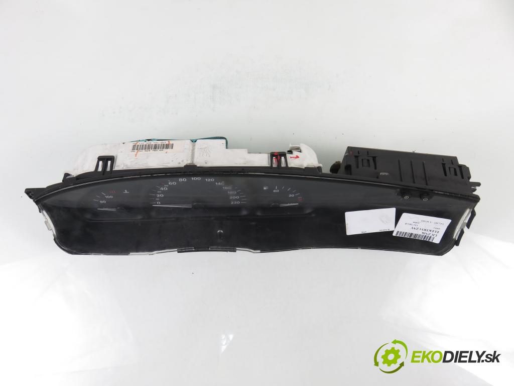 OPEL VECTRA B (J96) SEDAN 1996 74,00 1.6 16V 100 1598,00 prístrojovka elektrický 90569783KH ; 110008731003