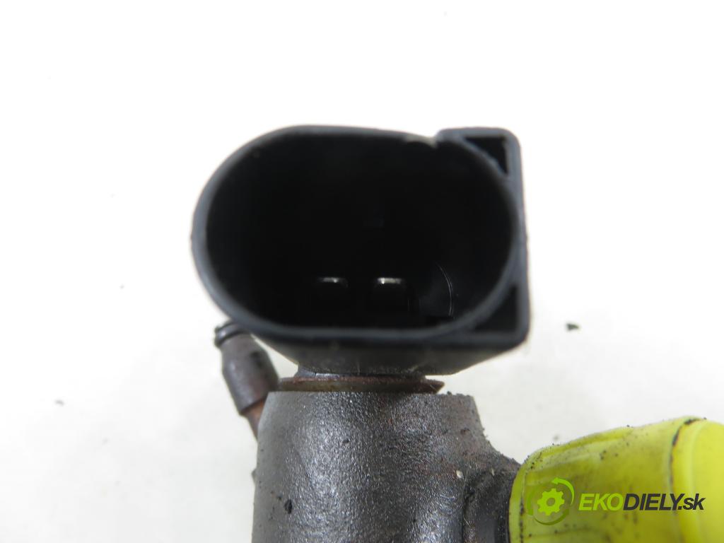 VW GOLF VII Variant (BA5, BV5) KOMBI 2019 850,00 1.6 TDI CR 115 - DGTE 1598,00 vstrekovač 04L130277BF ; 28577054 (Vstrekovač paliva)