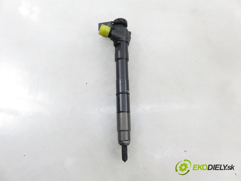 VW GOLF VII Variant (BA5, BV5) KOMBI 2019 850,00 1.6 TDI CR 115 - DGTE 1598,00 vstrekovač 04L130277BF ; 28577054 (Vstrekovač paliva)