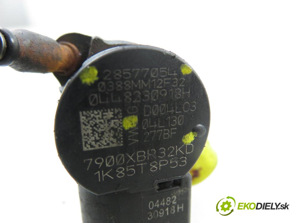 VW GOLF VII Variant (BA5, BV5) KOMBI 2019 850,00 1.6 TDI CR 115 - DGTE 1598,00 vstrekovač 04L130277BF ; 28577054 (Vstrekovač paliva)