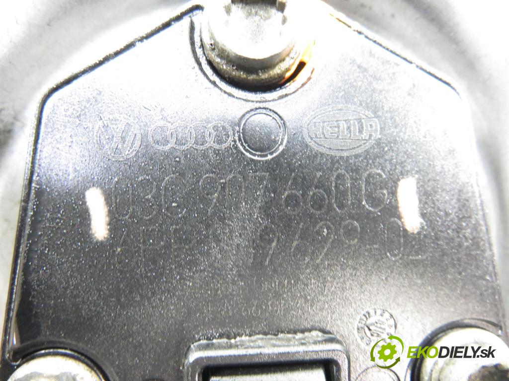 SEAT IBIZA IV (6J5, 6P1) HB 2012 77,00 1.6 TDI - CAYC 1598,00 Vaňa olejová 03G103603AD ; 03C907660G (Olejová vaňa)