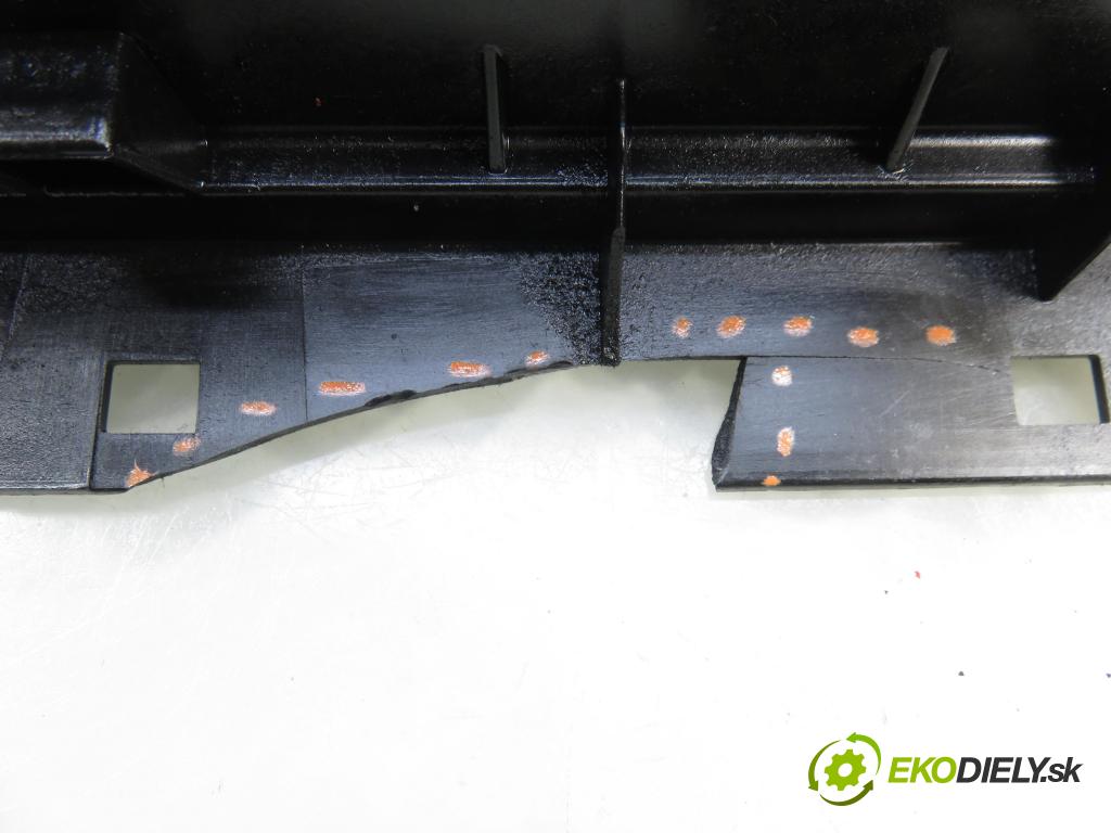 BMW 3 Compact (E46) HB 2002 85,00 1.8 316 ti 115 - N42 B18 A 1796,00 kryt Ventilů 7506728