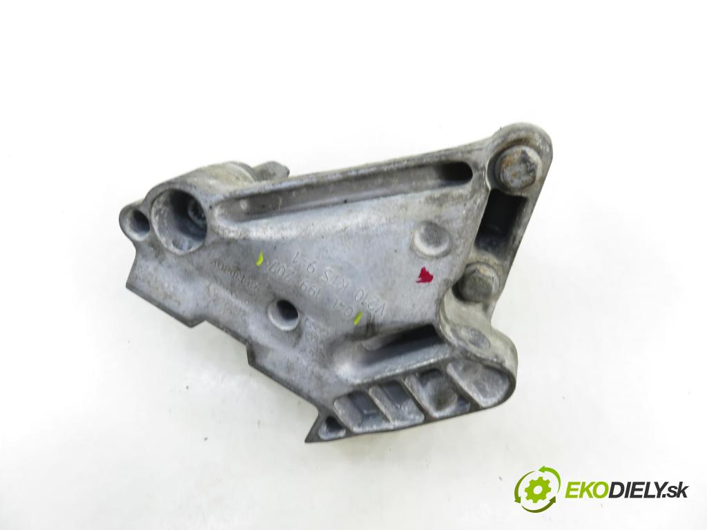 VW GOLF VII Variant (BA5, BV5) KOMBI 2019 850,00 1.6 TDI CR 115 - DGTE 1598,00 Uchytenie Motor 04L199207