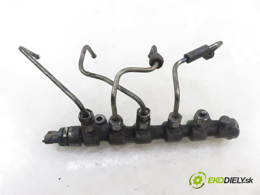 RENAULT MASTER II Skrzynia (FD) FURGON 2007 88,00 2.5 dCi 120 - G9U 650 2464,00 Lišta vstrekovacia 0445214175 ; 8200754773A (Vstrekovacia lišta)