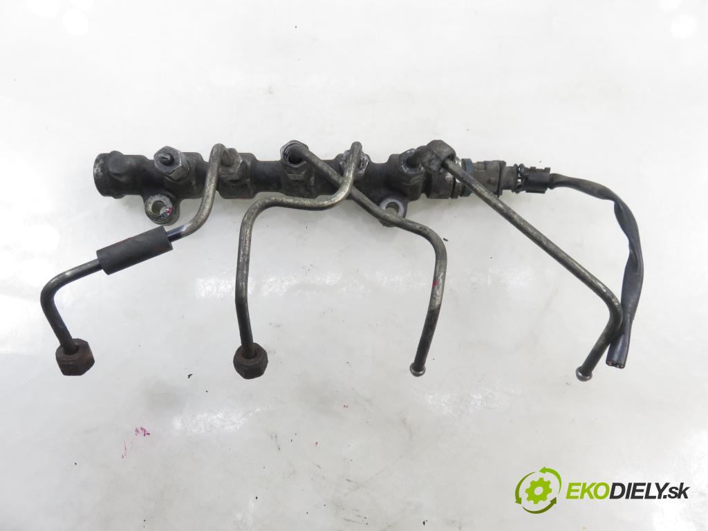 RENAULT MASTER II Skrzynia (FD) FURGON 2007 88,00 2.5 dCi 120 - G9U 650 2464,00 Lišta vstrekovacia 0445214175 ; 8200754773A (Vstrekovacia lišta)