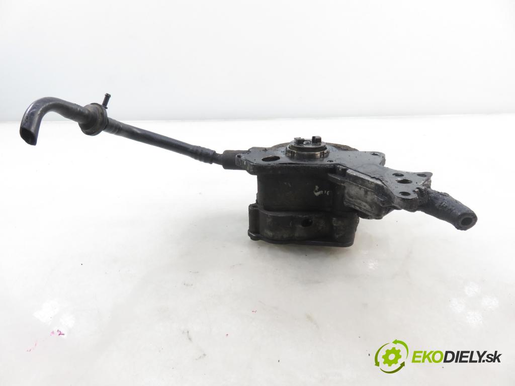 VW TRANSPORTER V Skrzynia (7HA, 7HH, 7EA, 7EH) FURGON 2005 77,00 1.9 TDI PD 105 - AXB 1896,00 Pumpa vákuová