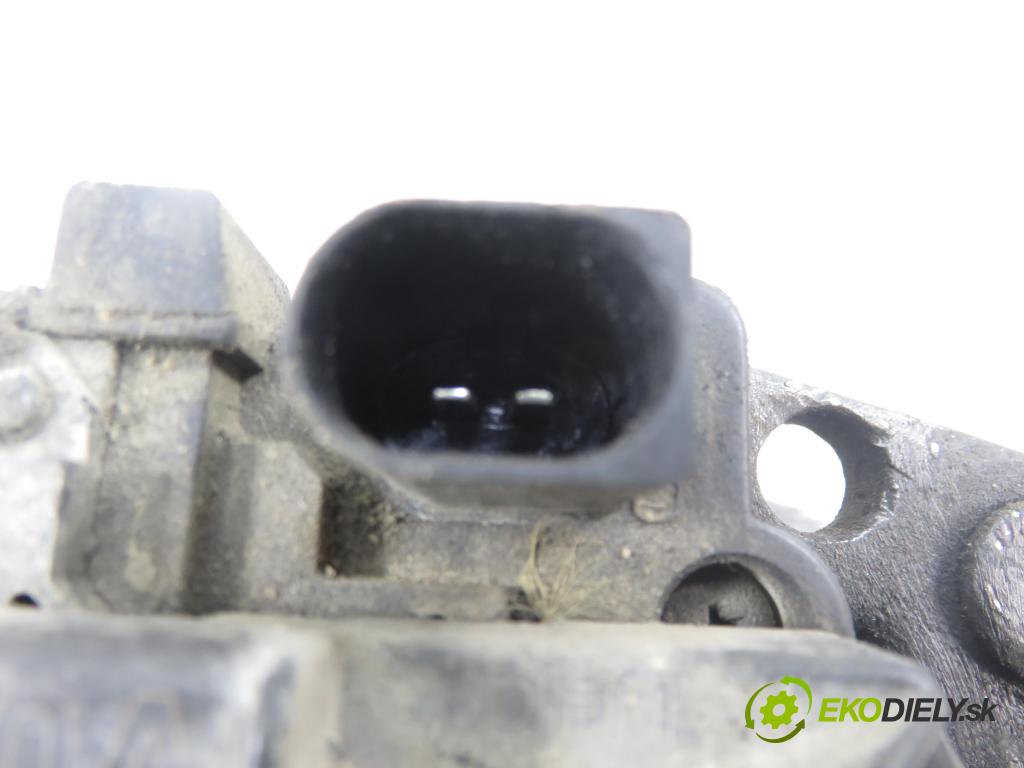 VW GOLF IV Variant (1J5) KOMBI 1999 55,00 1.4 16V - AKQ 1390,00 Alternátor 028903028D (Alternátor)