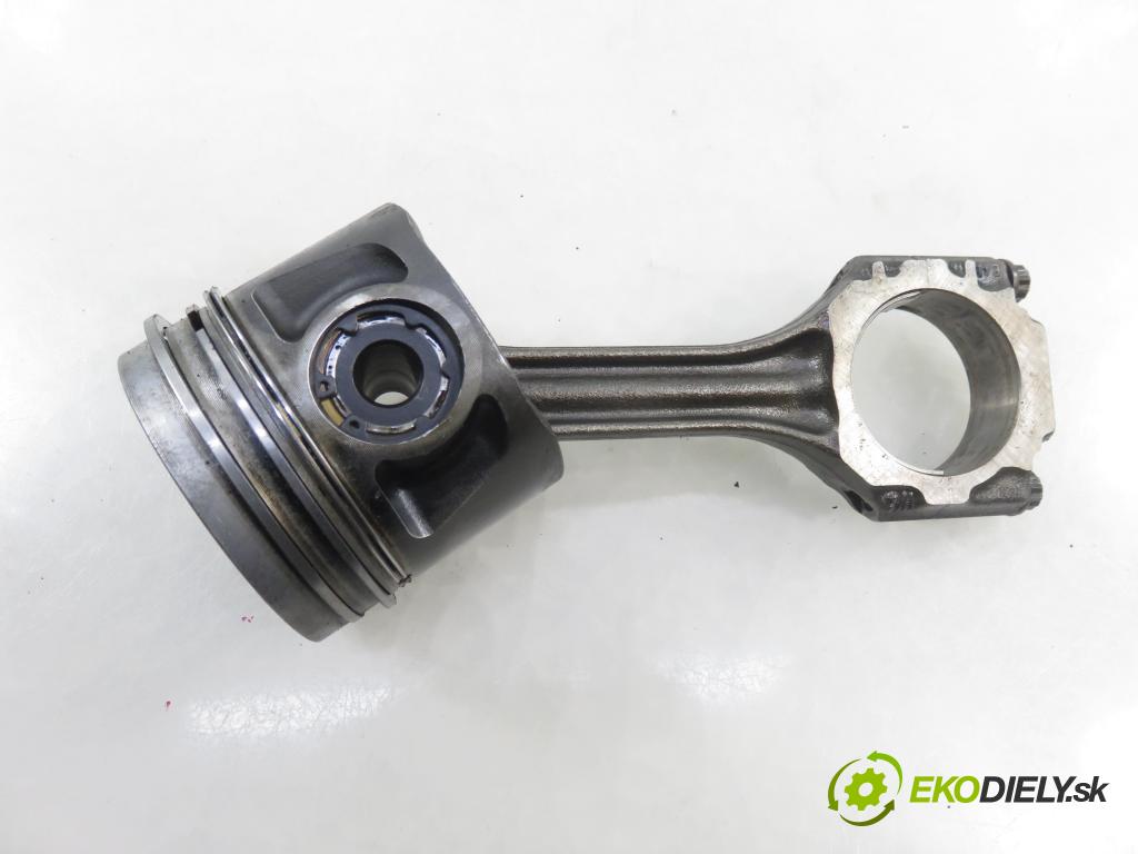 VOLVO 850 Kombi (LW) KOMBI 1997 103,00 2.5 TDI - D 5252 T 2461,00 piest 81L33