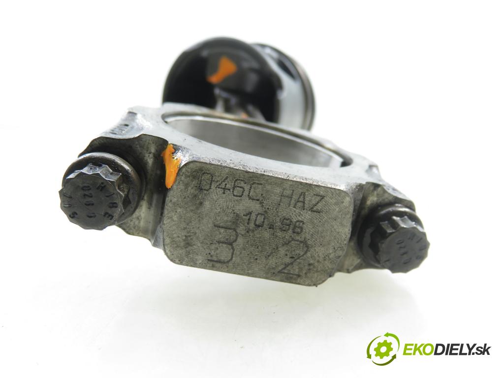 VOLVO 850 Kombi (LW) KOMBI 1997 103,00 2.5 TDI - D 5252 T 2461,00 piest 81L33