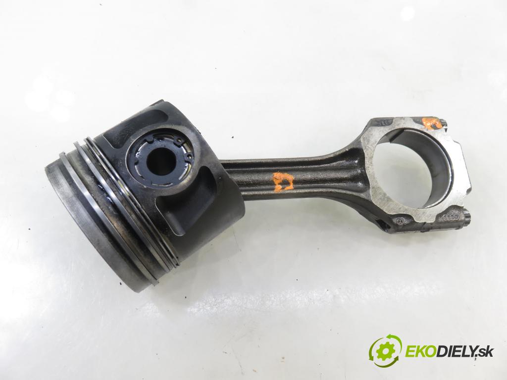 VOLVO 850 Kombi (LW) KOMBI 1997 103,00 2.5 TDI - D 5252 T 2461,00 piest 81L33