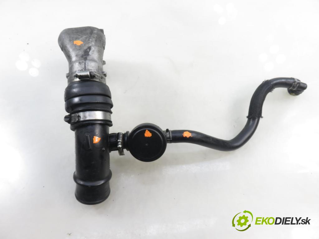 SUZUKI GRAND VITARA II (JT, TE, TD) SUV 2007 95,00 1.9 DDiS 129 4x4 - F9Q 264 1870,00 Rúra prívodu vzduchu 