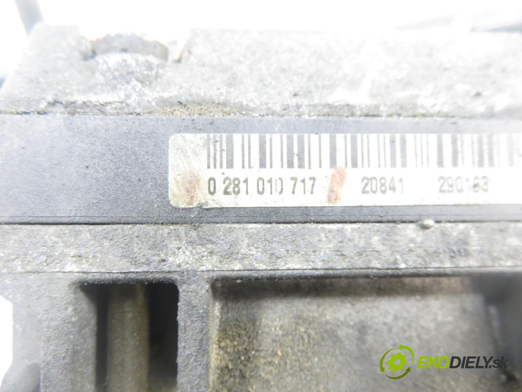 OPEL VECTRA C (Z02) LIFTBACK 2004 92,00 2.2 DTI 16V 125 - Y 22 DTR 2172,00 Pumpa vstrekovacia 0470504215 ; 0281010717 ; 55351757 (Vstrekovacie čerpadlo)