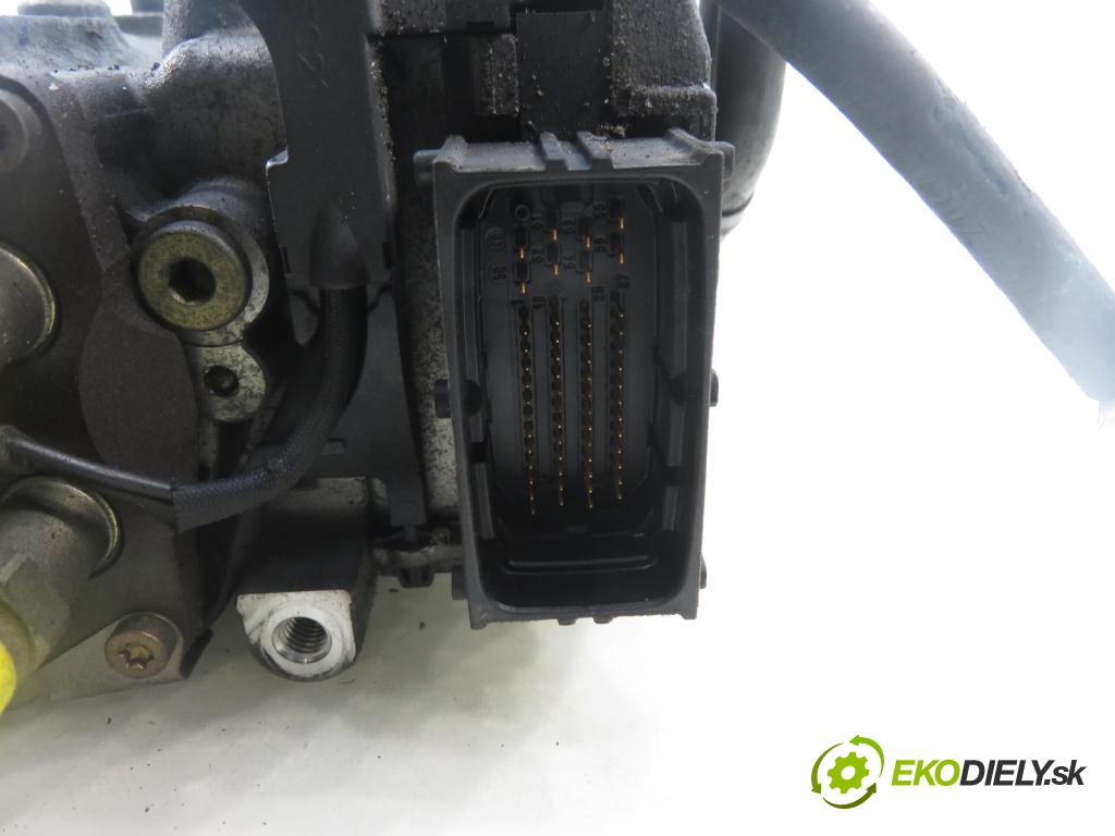 OPEL VECTRA C (Z02) LIFTBACK 2004 92,00 2.2 DTI 16V 125 - Y 22 DTR 2172,00 Pumpa vstrekovacia 0470504215 ; 0281010717 ; 55351757 (Vstrekovacie čerpadlo)