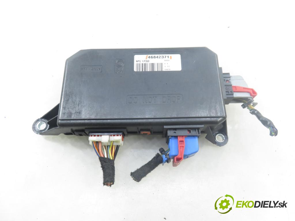FIAT IDEA (350_) HB 2005 0,00 1.3 D Multijet - 188 A9.000 1248,00 MODUL Dvere 46842371