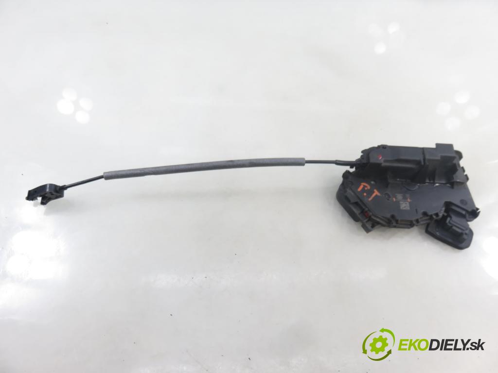 VW GOLF VII Variant (BA5, BV5) KOMBI 2019 850,00 1.6 TDI CR 115 - DGTE 1598,00 zámok PTE 5TA839016E