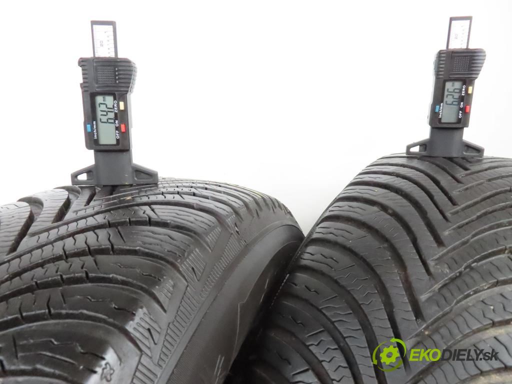 2015    PNEUMATIKY: / PNEUMATIKY: ZIMA