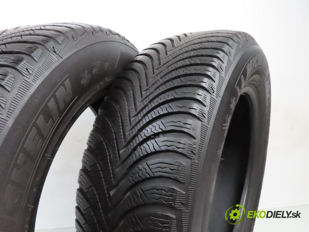 2015    PNEUMATIKY: / PNEUMATIKY: ZIMA