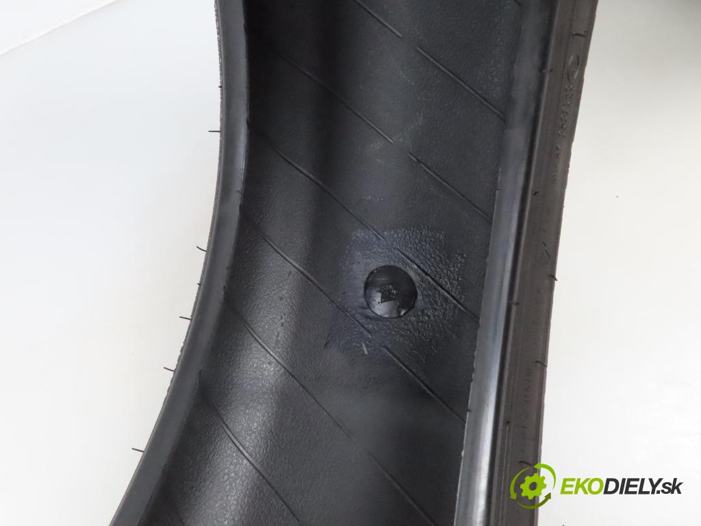 2015    PNEUMATIKY: / PNEUMATIKY: ZIMA