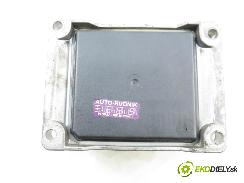 FIAT IDEA (350_) HB 2004 70,00 1.4 16V 95 - 843 A1.000 1368,00 řídící jednotka motora 0261208206