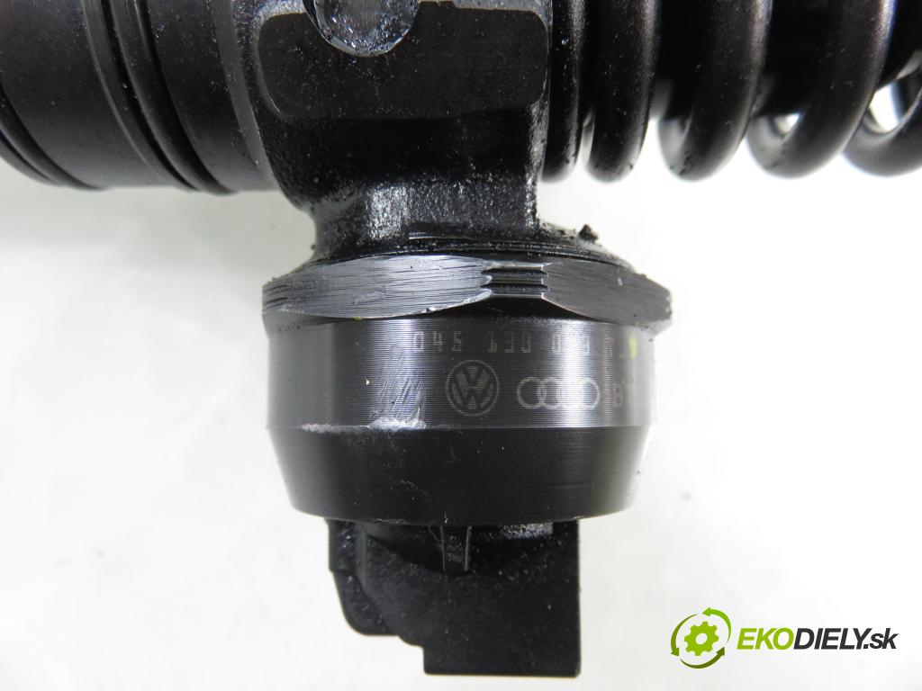 SKODA FABIA I (6Y2) SEDAN 2007 51,00 1.4 TDI - BNM 1422,00 Vstrekovač 045130073T ; 0414720035 (Vstrekovač paliva)