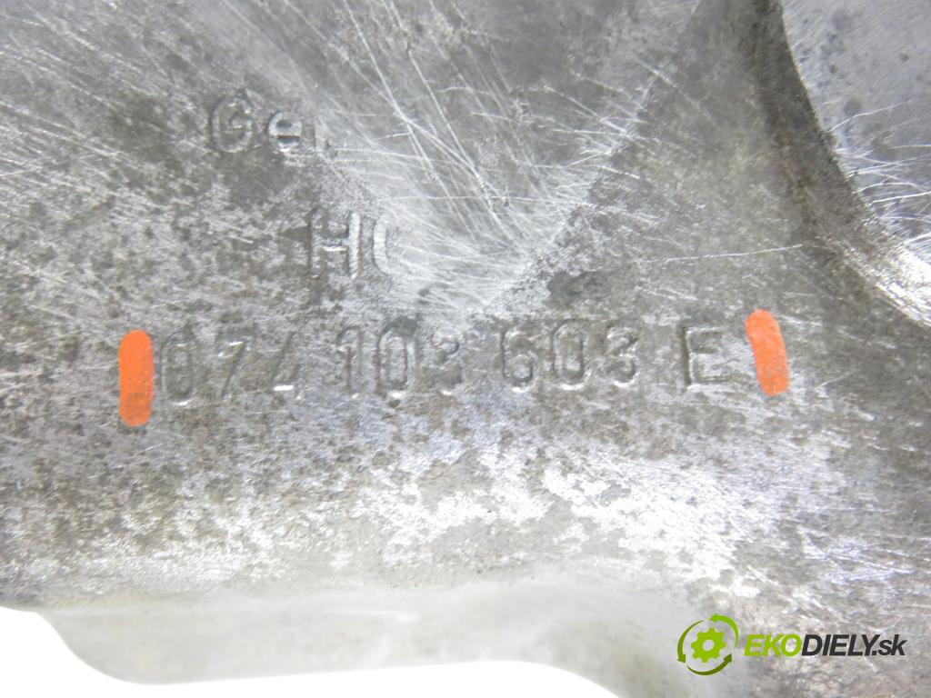 VW TRANSPORTER IV Platforma / podwozie (70E, 70L, 70M, 7DE, 7DL KABINA/PLATFORMA 1998 55,00 2.4 D - AJA 2370,00 Vaňa olejová 074103603E (Olejová vaňa)