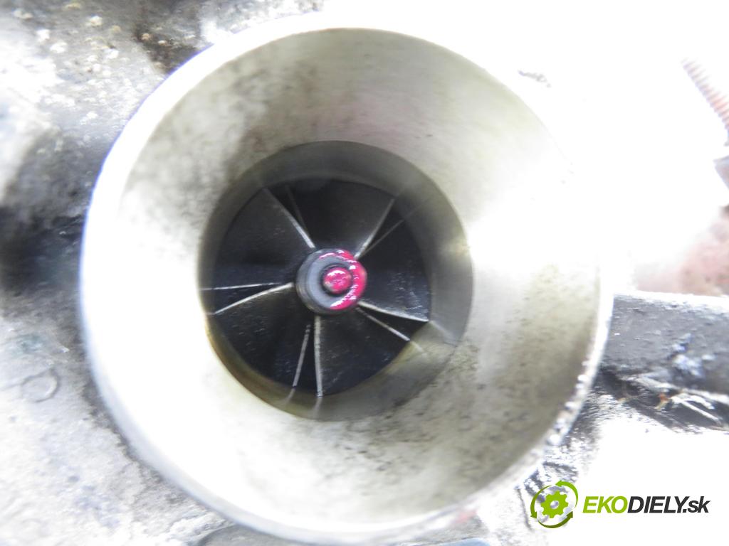 VW CADDY III Variant (2KB, 2KJ, 2CB, 2CJ) KOMBIVAN 2007 77,00 1.9 TDI PD 105 1896,00 RYCHLONABÍJEČKA: 03G253014M (Kompletní turbodmychadlo)