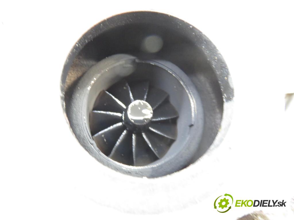 AUDI A4 Avant (8K5, B8) KOMBI 2009 105,00 2.0 TDI - CAGA 1968,00 Turbodúchadlo 03L145702D (Turbodúchadlo (kompletné))