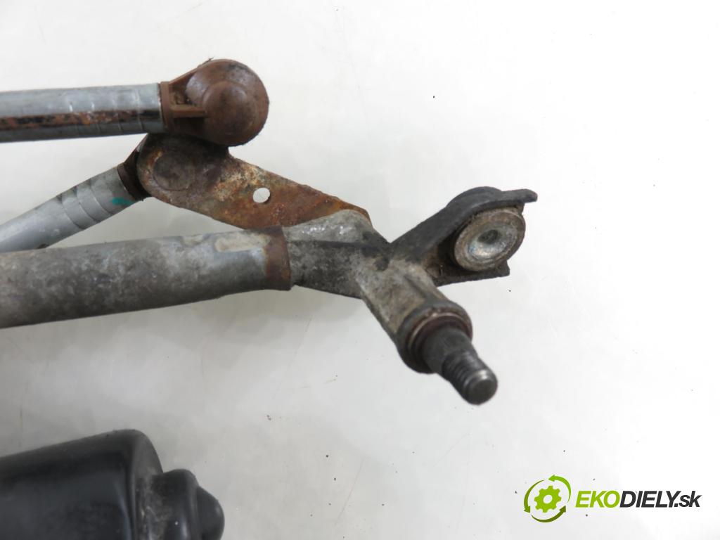 OPEL CORSA C (X01) HB 2002 43,00 1.0 12V 58 - Z 10 XE 973,00 MECHANISMUS/ motorek stěračů