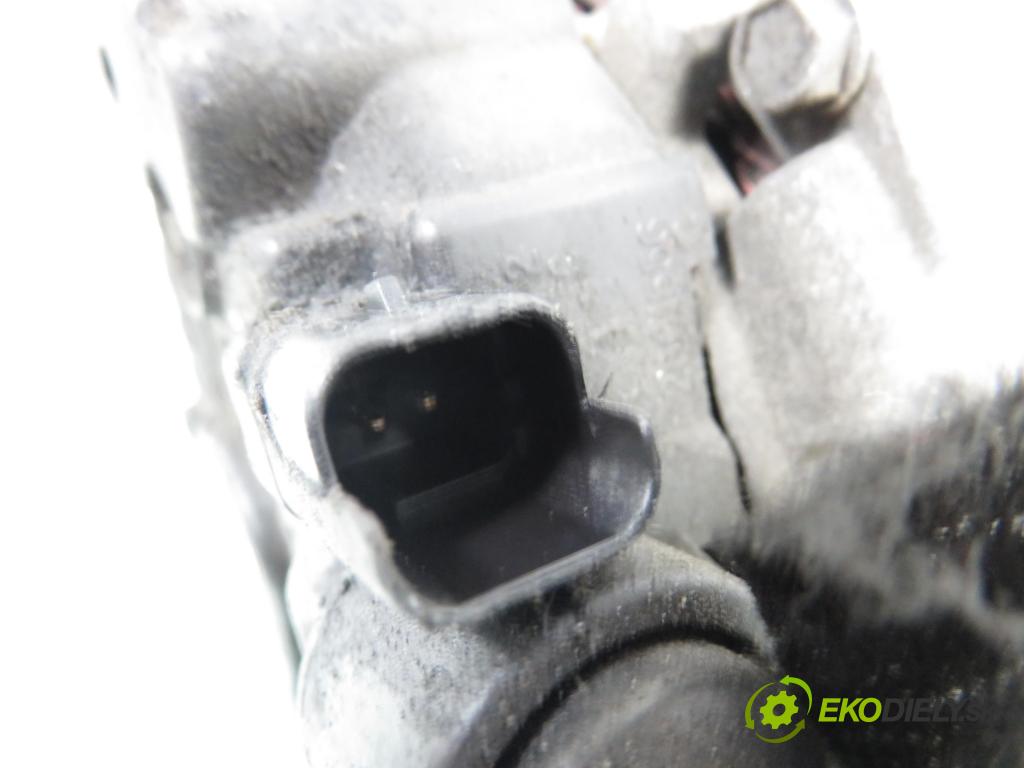 PEUGEOT 307 (3A/C) HB 2004 50,00 1.4 HDi - 8HZ (DV4TD) 1398,00 Alternátor 9646476280 ; TG15C022 (Alternátor)