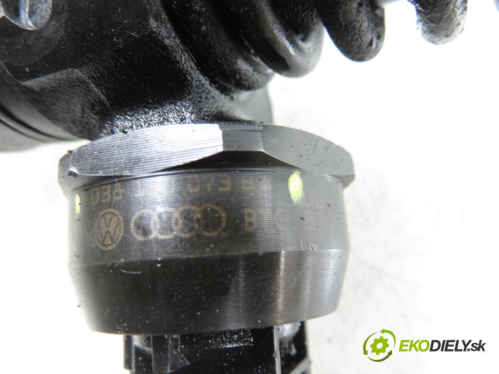 AUDI A4 Avant (8ED, B7) KOMBI 2007 103,00 2.0 TDI - BPW 1968,00 Vstrekovač 038130073BJ ; 0414720229 (Vstrekovač paliva)