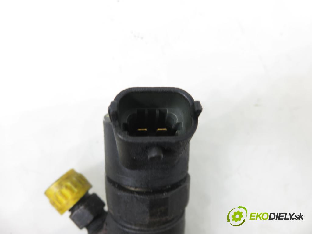 RENAULT MEGANE II Kombi (KM0/1_) KOMBI 2008 96,00 1.9 dCi 131 - F9Q 804 1870,00 vstrekovač 0445110280 ; H82606383 (Vstrekovač paliva)